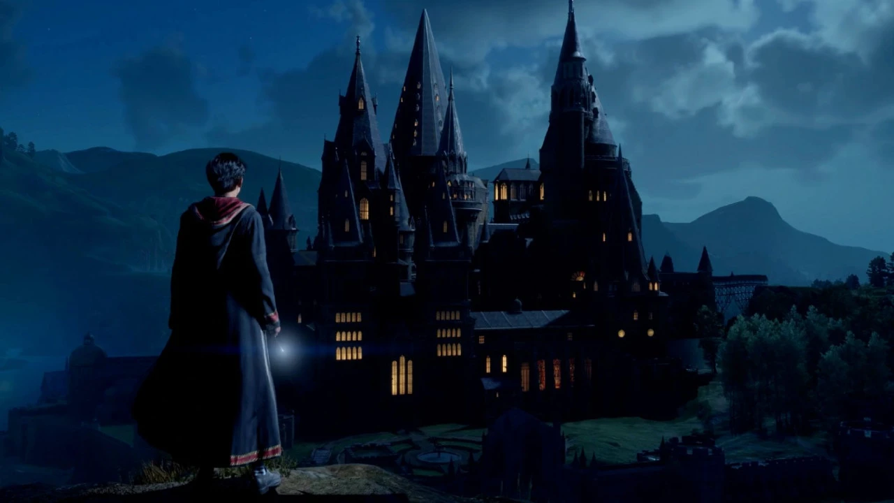 All-new magical Hogwarts Legacy gameplay showcase shows off beast care, combat, and broom freeflight